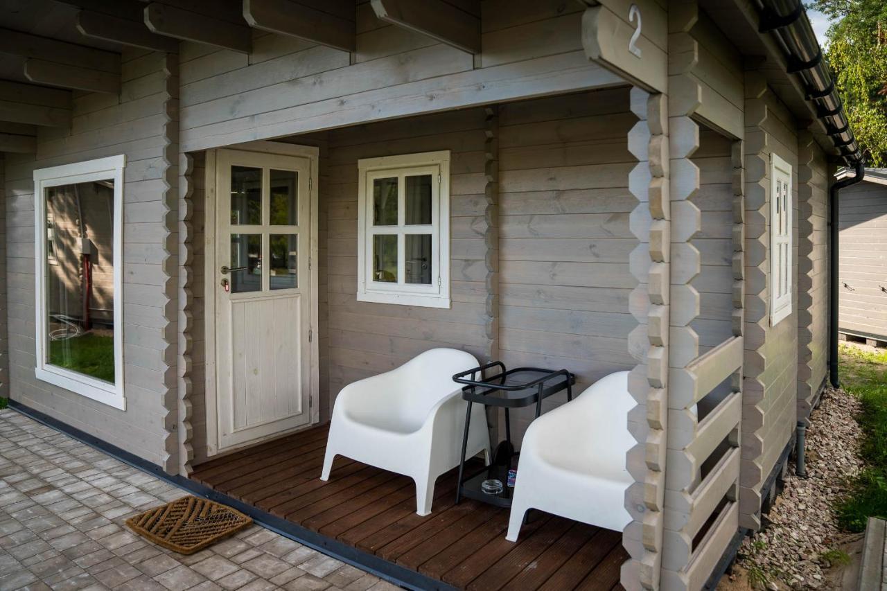 Ozo Riverside Wooden Cottage In Jurmala Exterior photo