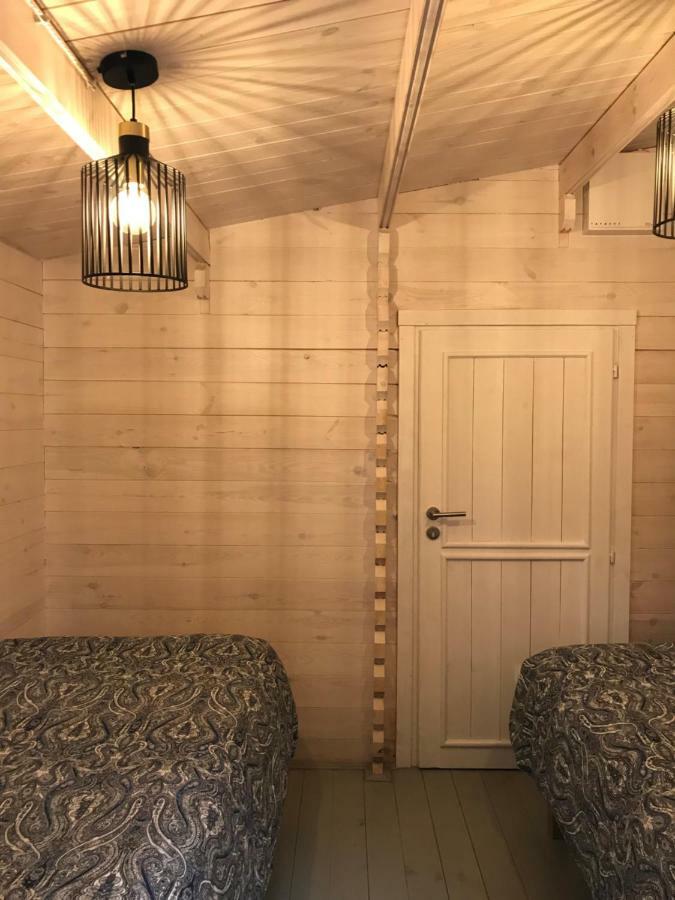 Ozo Riverside Wooden Cottage In Jurmala Exterior photo